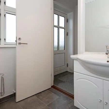 4 Person Holiday In V Holiday home